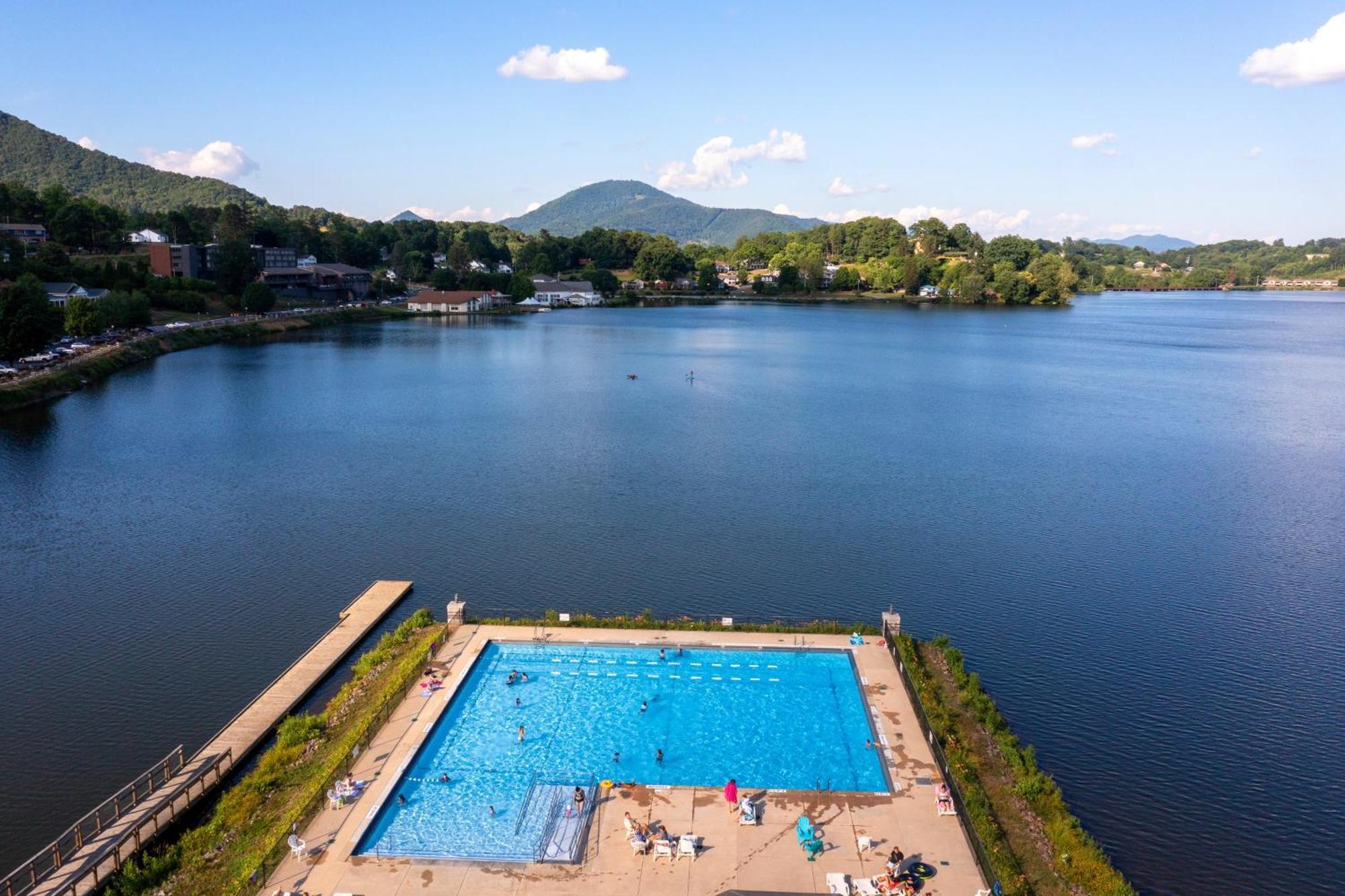 Samuel Court Cabin Lake Junaluska 외부 사진