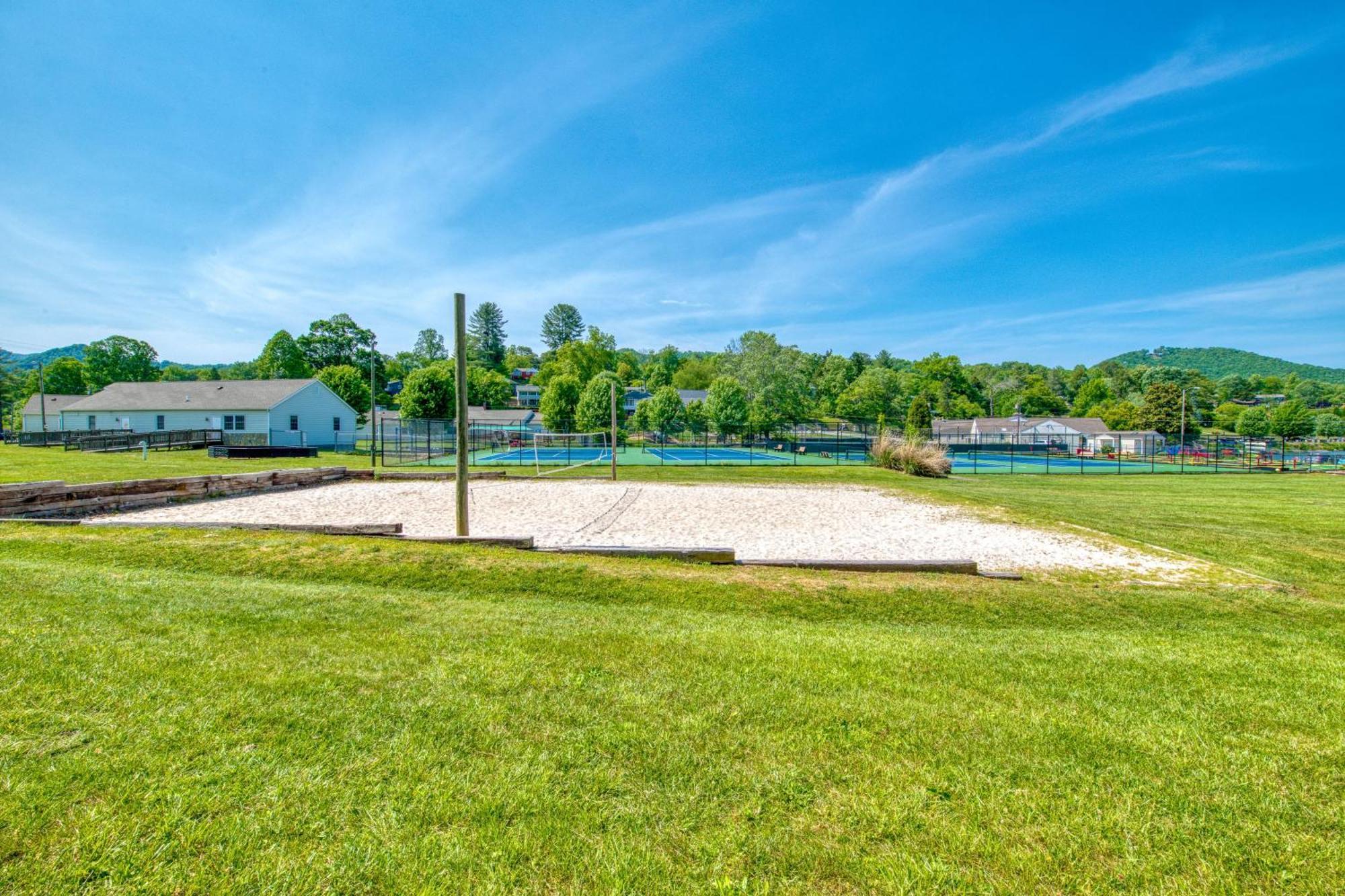 Samuel Court Cabin Lake Junaluska 외부 사진